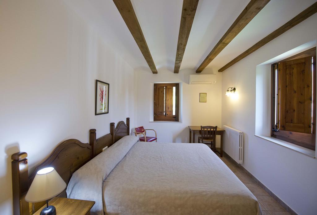 Mas El Ferres Guest House Joanetes Bagian luar foto