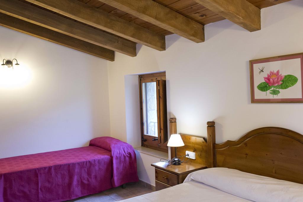 Mas El Ferres Guest House Joanetes Bagian luar foto