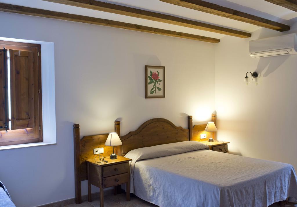 Mas El Ferres Guest House Joanetes Bagian luar foto